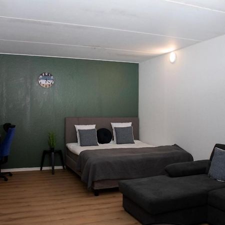 Entire Apartment Malmo 2 Bedrooms-Tv Lounge-Balcony Екстериор снимка