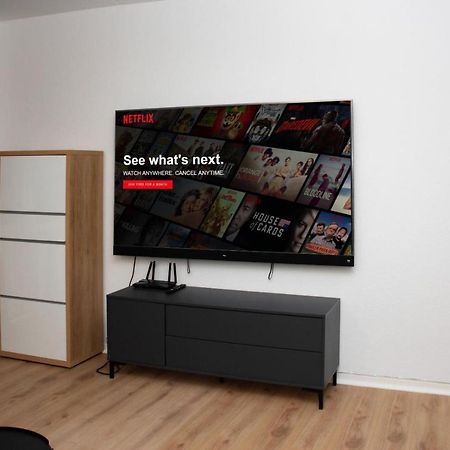 Entire Apartment Malmo 2 Bedrooms-Tv Lounge-Balcony Екстериор снимка