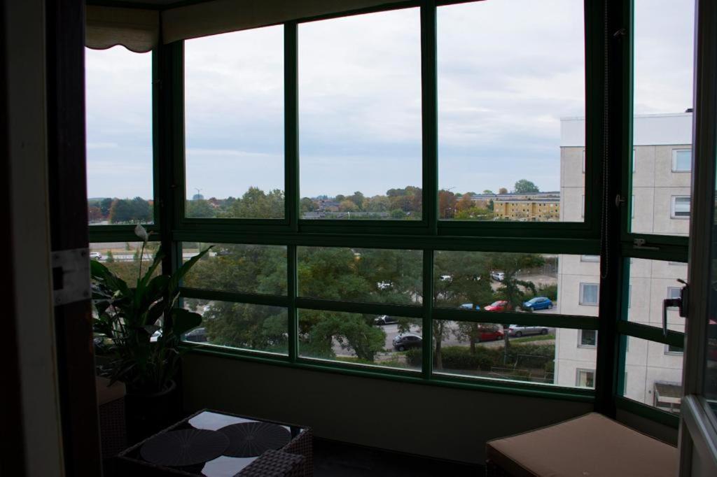 Entire Apartment Malmo 2 Bedrooms-Tv Lounge-Balcony Екстериор снимка