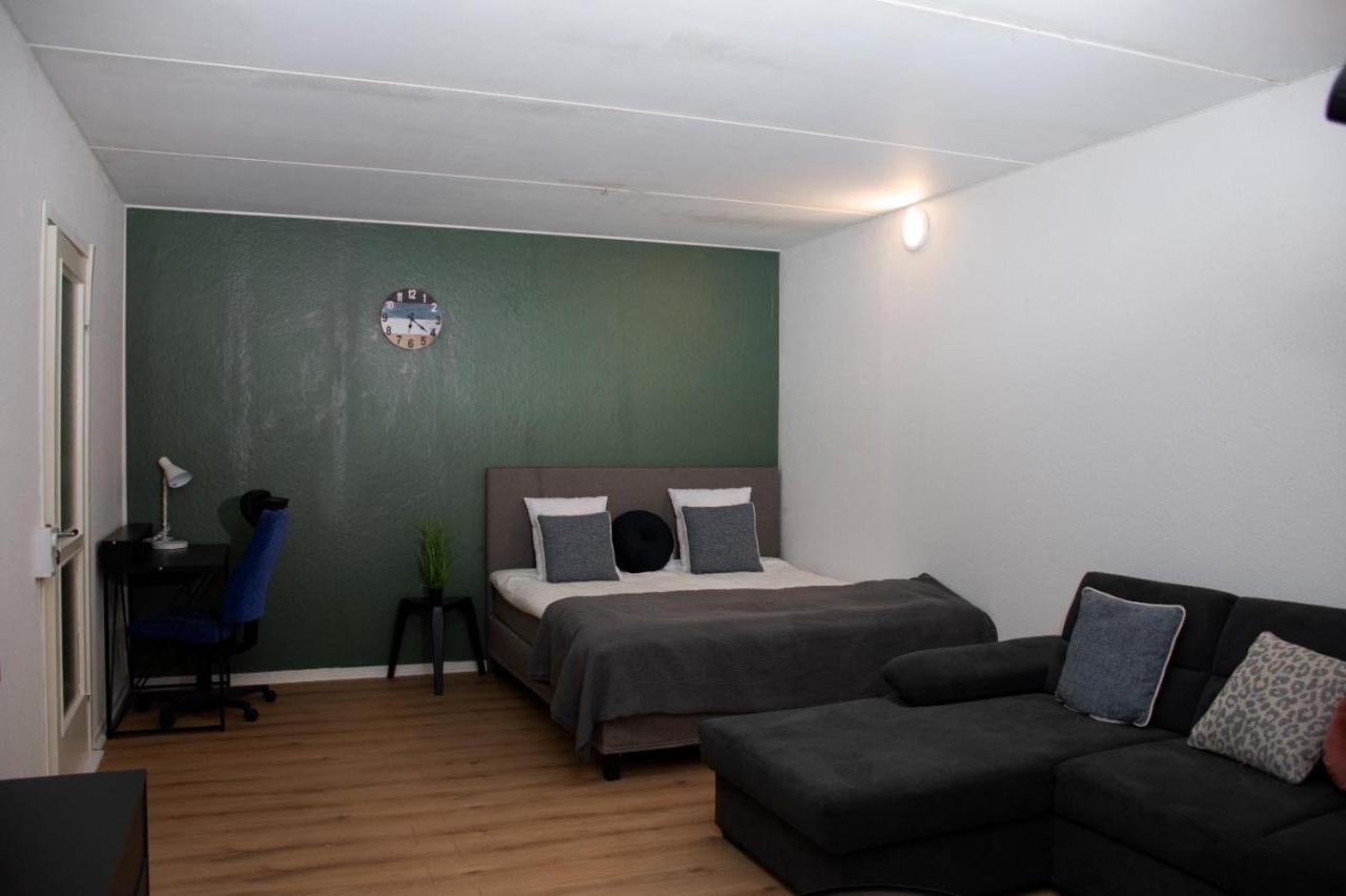 Entire Apartment Malmo 2 Bedrooms-Tv Lounge-Balcony Екстериор снимка